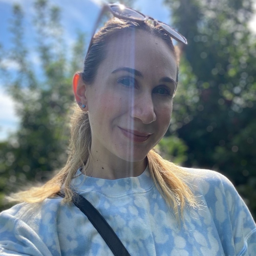 Meet your Posher, Jes